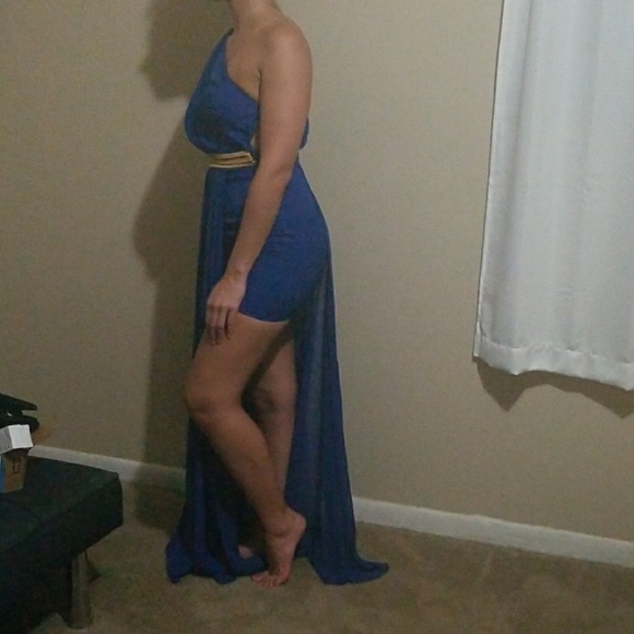 Dress - Picture 2 of 2